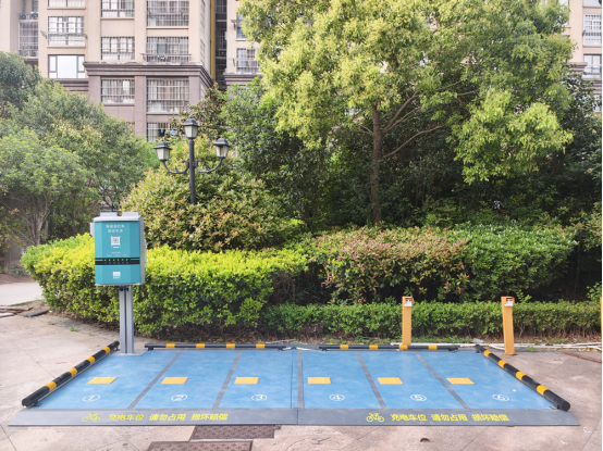 两轮电动车无线充电，电动自行车无线充电桩，电动摩托车无线充电站，电动自行车无线充电桩项目